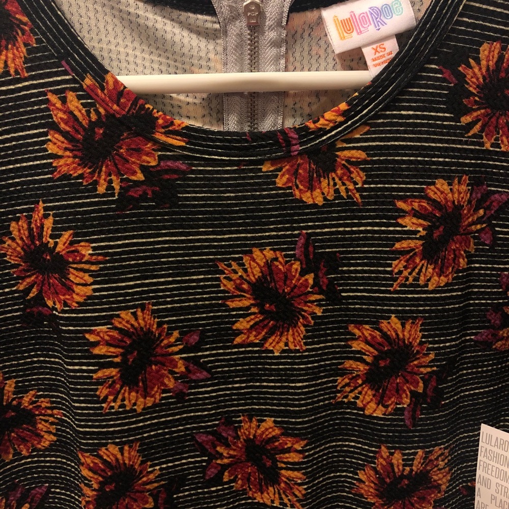 Lularoe Amelia XS NWT